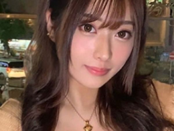 【性欲旺盛な意識高い系美少女】1日5回はSEXしたい！スタイル抜群の美少女がねっとりフェラでご奉仕♥ 濃厚なハメ撮りファックで連続絶頂！エロすぎる腰使いで男を骨抜きにする！！