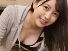 【カフェで働くJDの裏の顔】「私、変態なの…」21歳の清楚系女子大生が淫乱覚醒！極上ボディが淫獣と化して、超絶変態プレイでイキまくる！清楚な見た目とのギャップに興奮必至のエロすぎる変身♥