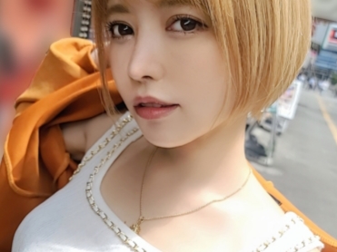 【金髪ギャルの危険な誘惑】ご機嫌ナナメなギャルと不倫セックスで仲直り！ 激カワ金髪ギャルが肉棒の快感でトロける♥ 彼氏じゃ物足りないギャルの本気のエロさ、見せちゃうよ♡