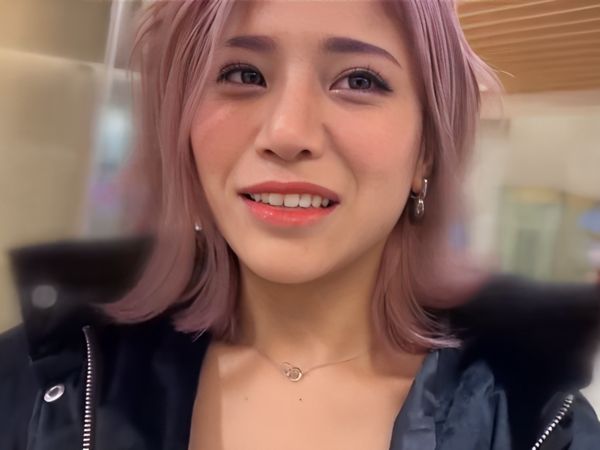 【ギャル素人のエロ水着プレイ】『もっと舐めて…』色黒ギャルがおっぱい＆マンコをペロペロされて発情！水着姿で生ハメされ、着衣のままエロモード全開で乱れまくる♡