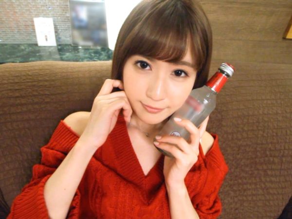 【初撮り【妹の彼氏を逆寝取り】『もう…我慢できない…』美巨乳姉が禁断の誘惑！フェラ＆アナル舐めで妹の彼氏をメロメロに→背徳の浮気セックスで顔射決行！！ギャル】童顔ビッチの隠れ美乳スレンダーBODYを大公開！濡れやすい敏感マンコを激ピストンで連続絶頂させちゃう♡