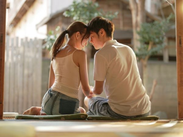 【田舎の再会】記憶を失った幼馴染と汗だく濃厚SEX！失われた時間を取り戻すかのように激しく絡み合う、切なくもエロい再会物語♡