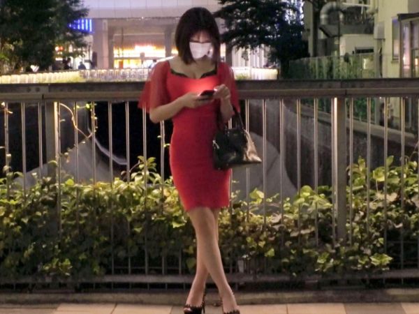 【美巨乳看護師の淫らな奉仕】「こんなの初めて…」動物病院のスレンダー美女が下品なチンポに夢中！淫乱マンコが快楽に溺れ、痙攣しながら腰をヘコヘコさせるアクメ姿が超エロい！！