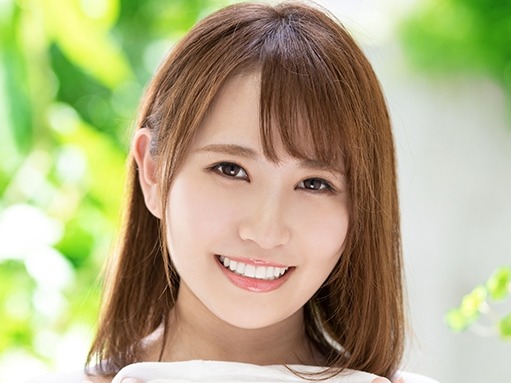 【ウブなJDの初々しいデビュー】性交体験1人の準処女がAV挑戦！バック＆騎乗位で激しく突かれ、マシュマロFカップおっぱいが揺れる♡ウブな反応がたまらない初撮りセックス！