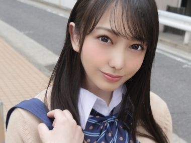 【制服美少女のドM覚醒】『奥まで…突いて…』19歳のコスプレ美少女がデカチンで喉奥開発！イラマ初挑戦にドマゾ気質が超覚醒！制服姿で悶える姿がエロかわいい！喉奥まで犯され、快感に溺れる美少女の痴態！！