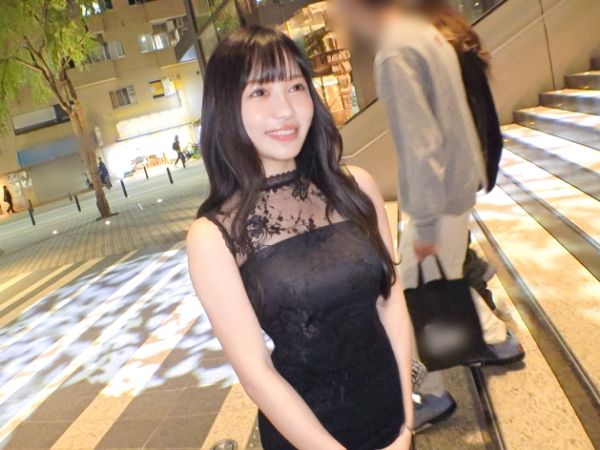【巨乳素人お姉さんの敏感ボディ】『ダメ、イっちゃう…！』ナンパされた美人お姉さんが着衣のまま大胆SEX！電マ責めで腰が浮きまくり、騎乗位＆立ちバックで激しく揺れる美巨乳がエロすぎる！！