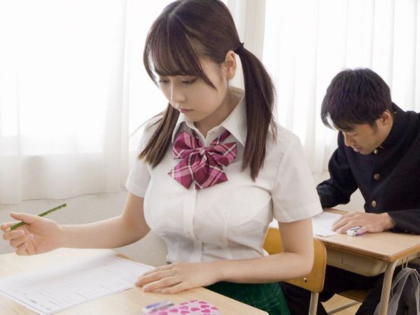 【巨乳アイドル乱交】Gカップ美乳のクラスマドンナが初体験！精子を膣内で受け止める連続種付けSEX！クラスメイトに囲まれ、次々と挿入される快感に溺れる！！