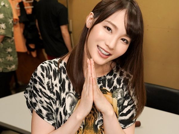 【関西弁でイキまくり】「アカンってば…でも気持ち良すぎるんや…♡」エロカワお姉さんが方言で喘ぎまくる！ベロチューしながら濃厚セックスで絶頂連発！