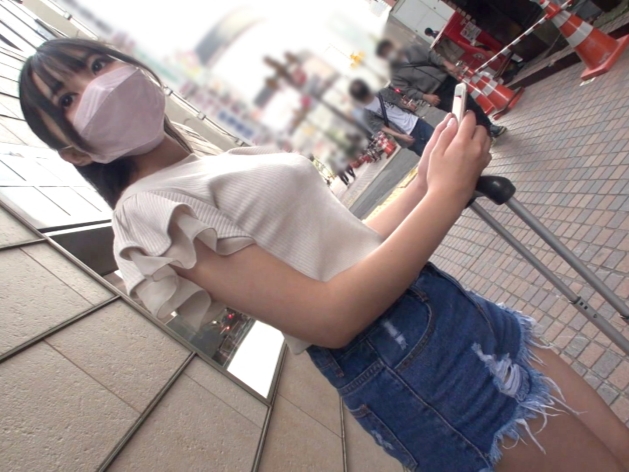 【美乳美少女の悶絶エッチ】『あっ…そこ気持ちいい…』キレイな美乳が揺れる！チ●ポの上で感じまくる美少女♡おマ●コを激しく突き上げられ、喘ぎ声を漏らしながら乱れまくる！！