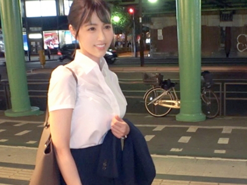 【制服美少女の秘密】『もう…ダメ…』無垢なJKがスクール水着に着替えさせられ、恥じらいながらフェラ＆エッチに挑戦♡ロリかわボディが感じまくり！  【美尻人妻の危険な遊び】32歳とは思えないTバック美尻ママ！旦那以外のチ○ポでオマ○コを激突かれ、子持ちとは思えないほど乱れまくる！  【NTR輪姦計画】大学の飲み会で仕組まれた罠…彼氏が酔いつぶれる中、友達に囲まれ肉便器調教される女子大生！強引なエロプレイに抵抗できず…  【ポニテ女子の孕ませ挑戦】「外に出して…」陸上部のウブなパイパン女子が連続で攻められ、すべすべ美乳ボディが感じまくる！独占エロプレイで大興奮！