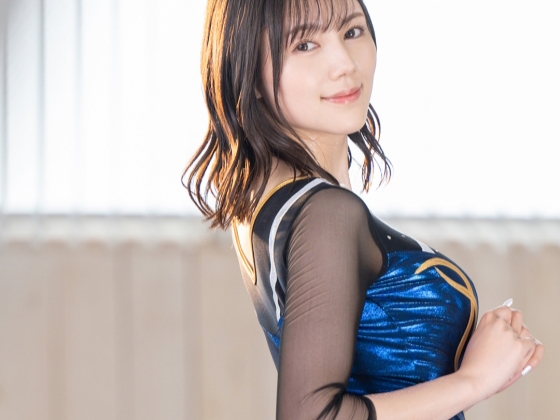 【スポーツ美少女の汗だくSEX】『もっと激しく…』スポーツコスが似合いすぎる美少女が、おっぱい揺らして激しいピストンに喘ぎまくる！濡れまくりのおマンコをガンガン突かれて、エロすぎる乱れっぷりがヤバい！♡