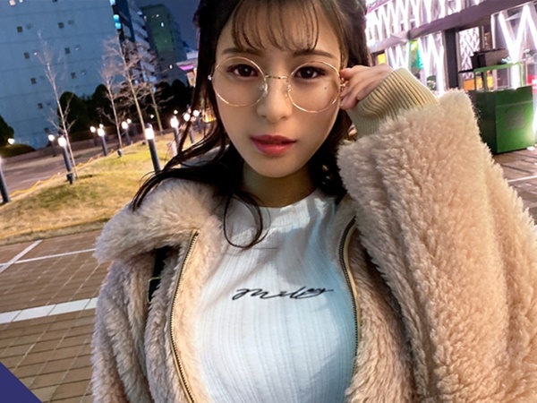 【メガネ巨乳女子のギャップ】真面目そうなメガネっ娘が体操服で大胆変身！おっぱい揺らしてハメまくり、セックスモンスターと化す！巨乳を揺らしながら乱れまくる姿は必見！