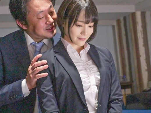 【若妻の危険な火遊び】『ダメ…夫にバレちゃう…』30代とは思えない美ボディ人妻が、禁断の不倫セックスに溺れる！Tバックから溢れる美尻を激しく突きまくられ、喘ぎ声を抑えきれない！