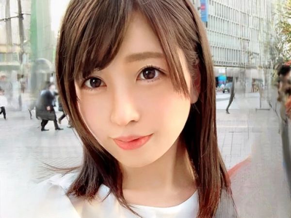 【柔軟ボディJDの秘密】『感じちゃう…』パイパン即イキ女子大生がエッチな柔軟性披露！プリケツを突き出した立ちバックで激ピストンされ、敏感なカラダがビクビク痙攣！