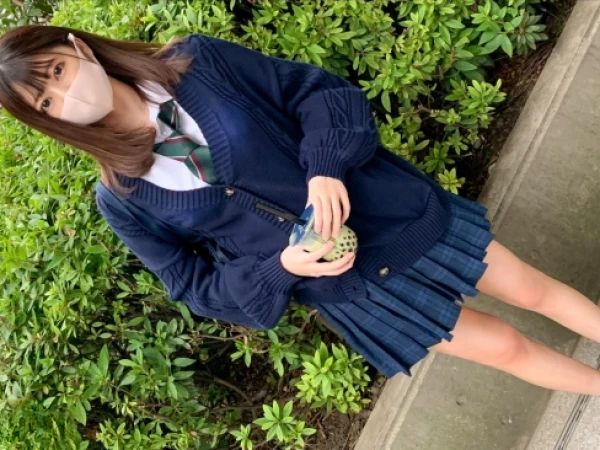 【小悪魔JKを調教】『えっ…そんなに激しく…』生意気な制服美少女が生チンポでガチイキ！スレンダーボディを激しく突きまくって膣奥まで征服！